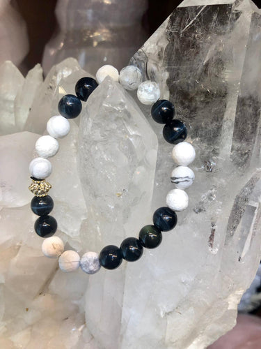 Blue Tiger Eye X White Howlite Bracelet